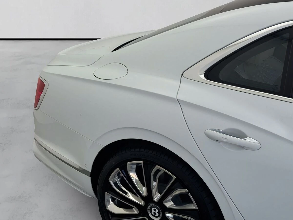 2026 Bentley Flying Spur Speed - Photo 30