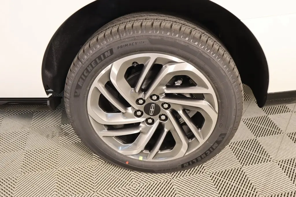 2025 Lincoln Navigator Reserve photo 17