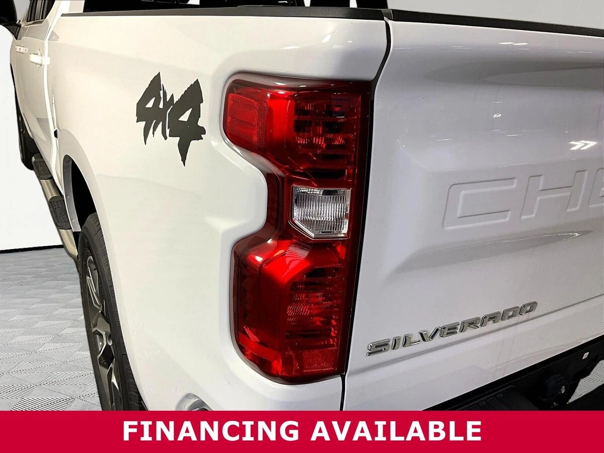 2023 Chevrolet Silverado 1500 LT - Photo 23