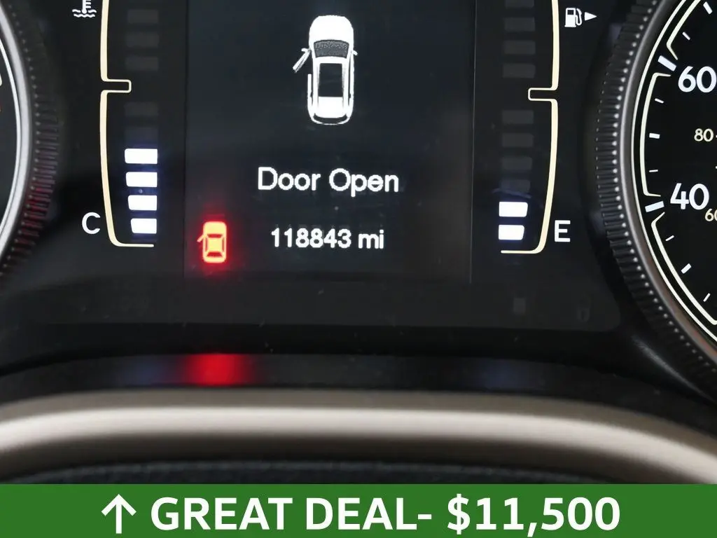 2017 Jeep Cherokee Altitude photo 22