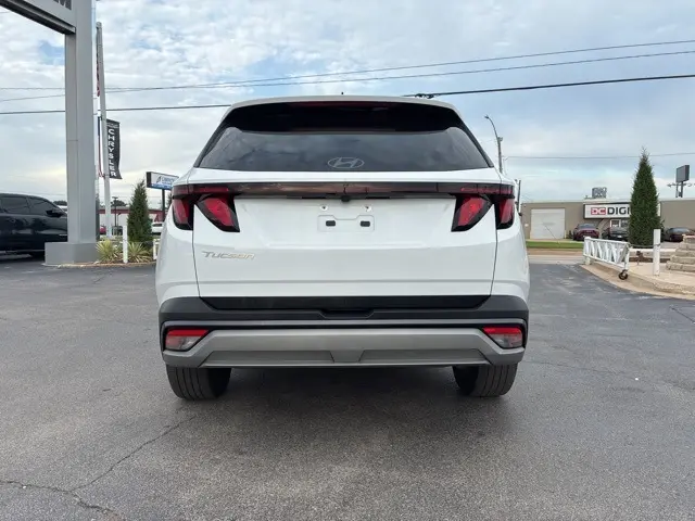 2025 Hyundai Tucson SEL photo 4