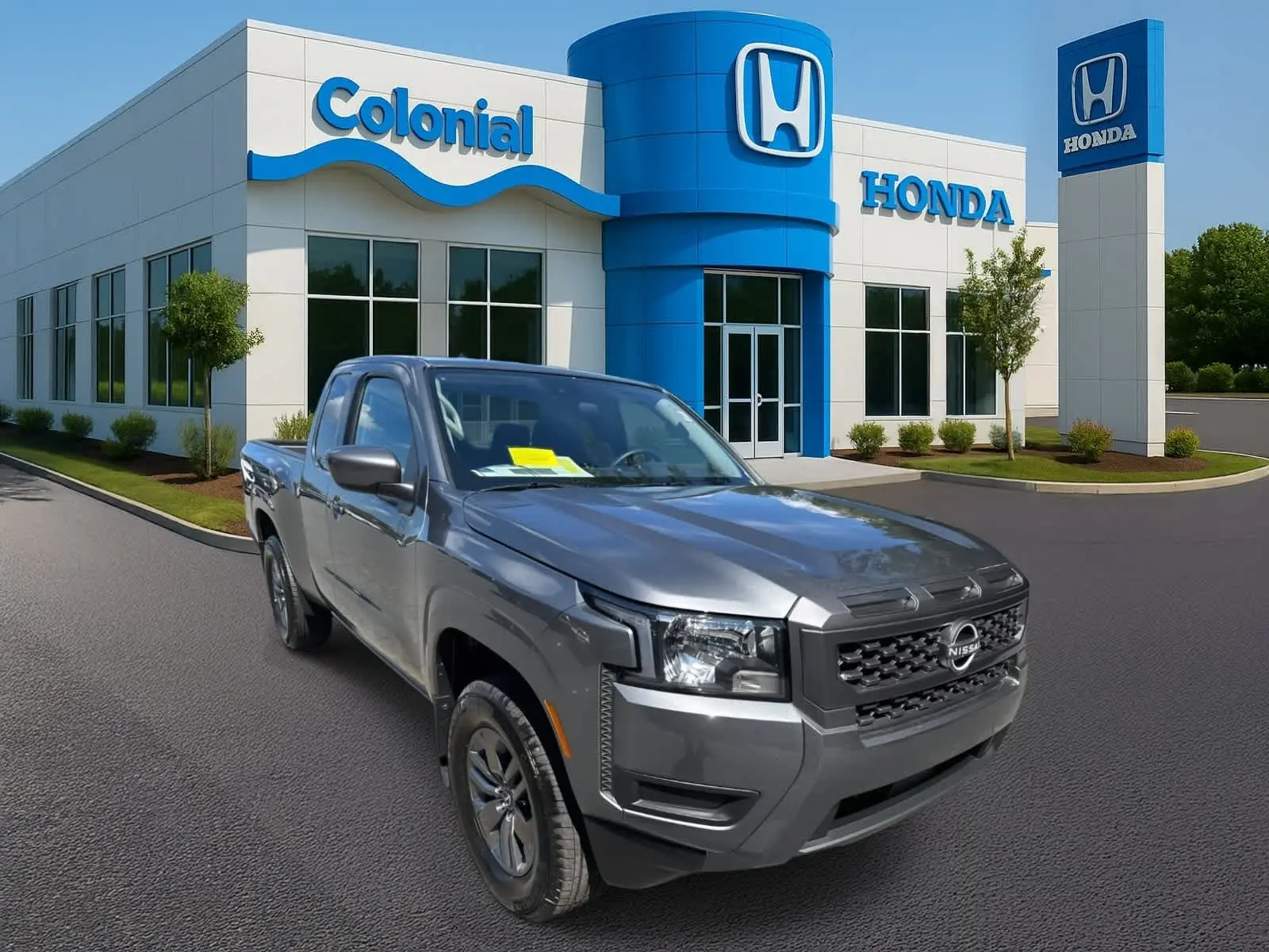 2025 Nissan Frontier SV photo 8