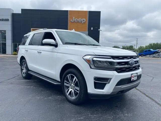 Used 2023 Ford Expedition Limited with VIN 1FMJU2A88PEA31739 for sale in Sterling, IL