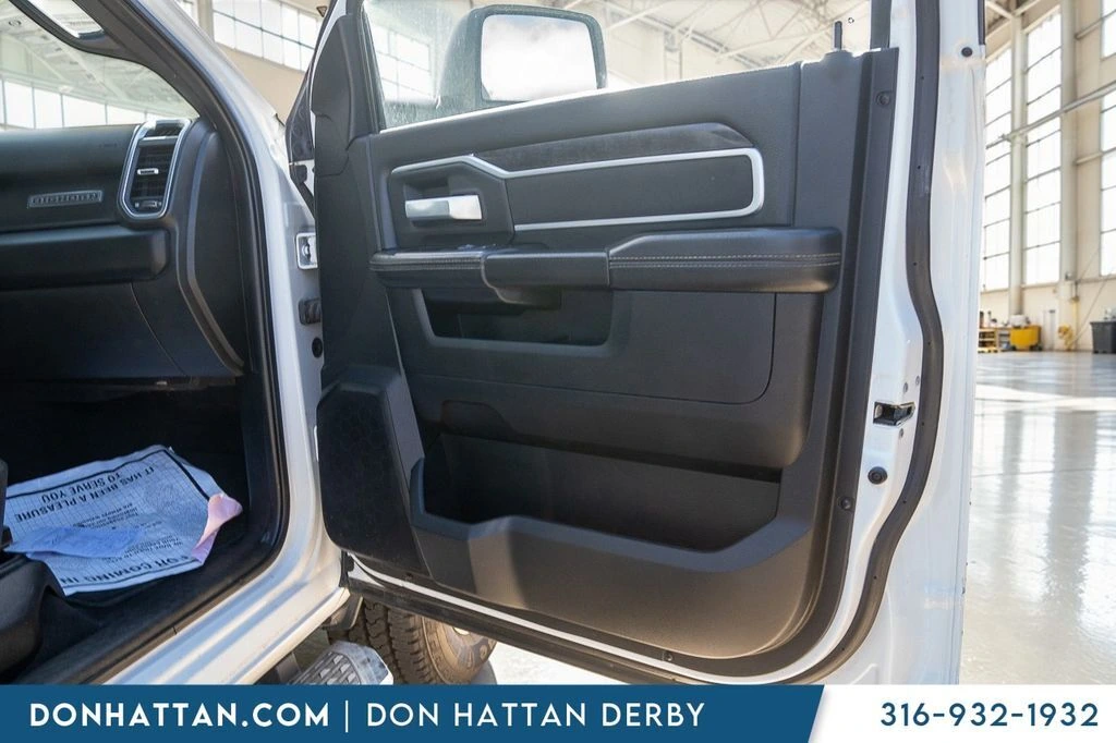 2024 RAM Ram 3500 Pickup Big Horn - Photo 30