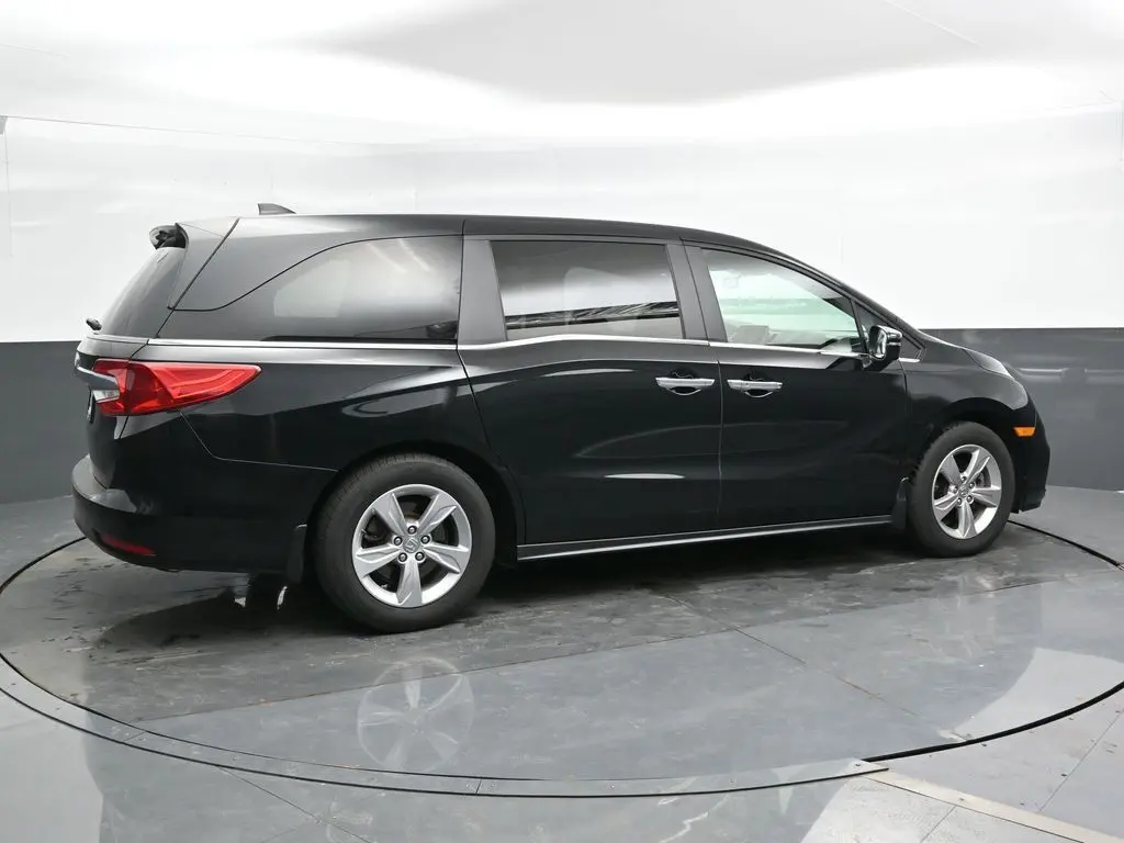 Used 2020 Honda Odyssey EX with VIN 5FNRL6H56LB026903 for sale in Sycamore, IL