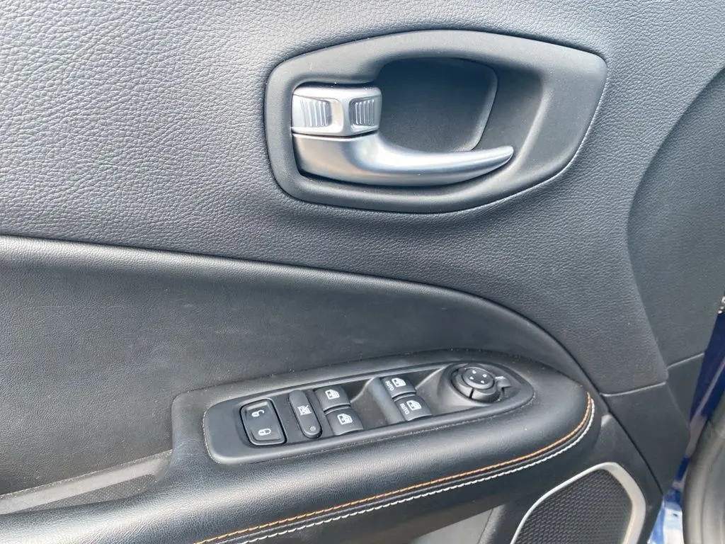 2018 Jeep Compass Latitude photo 12