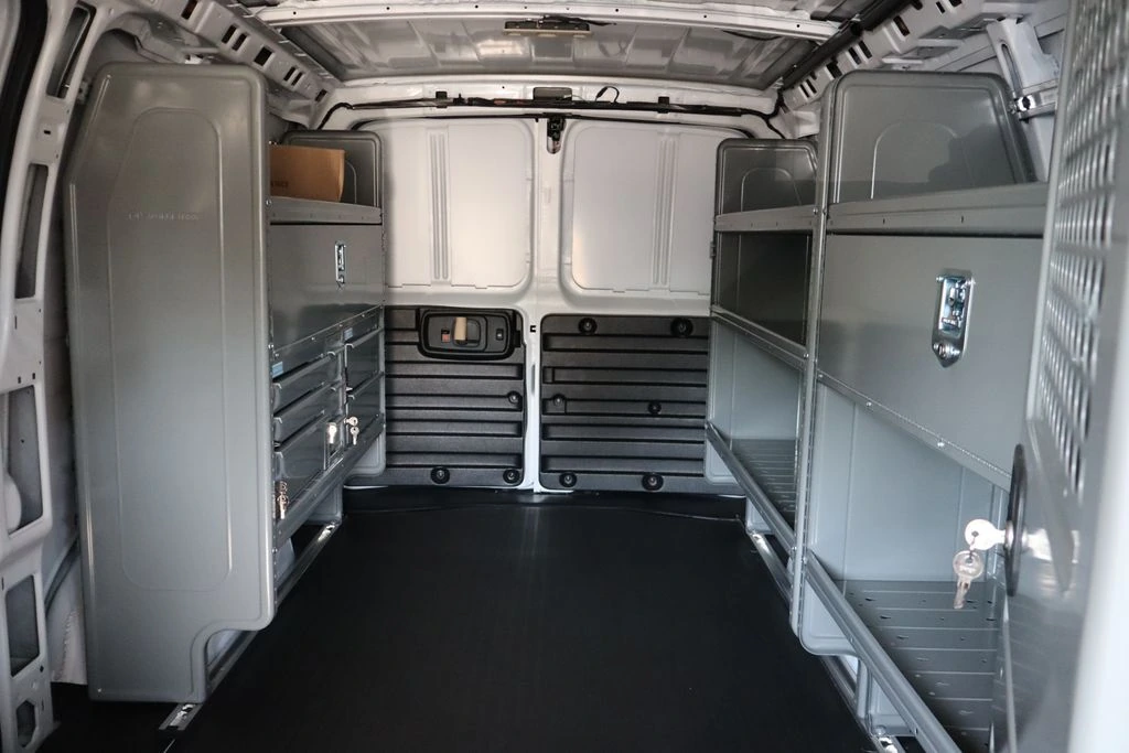 2025 Chevrolet Express Cargo Work Van - Photo 35