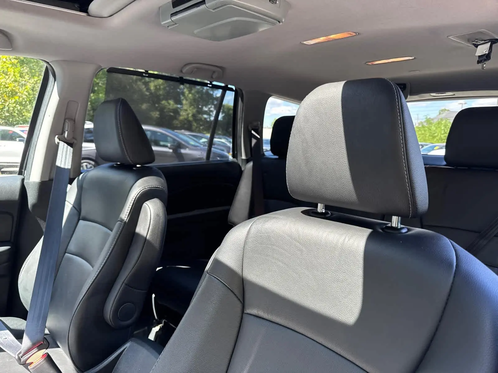2022 Honda Pilot Special Edition photo 15