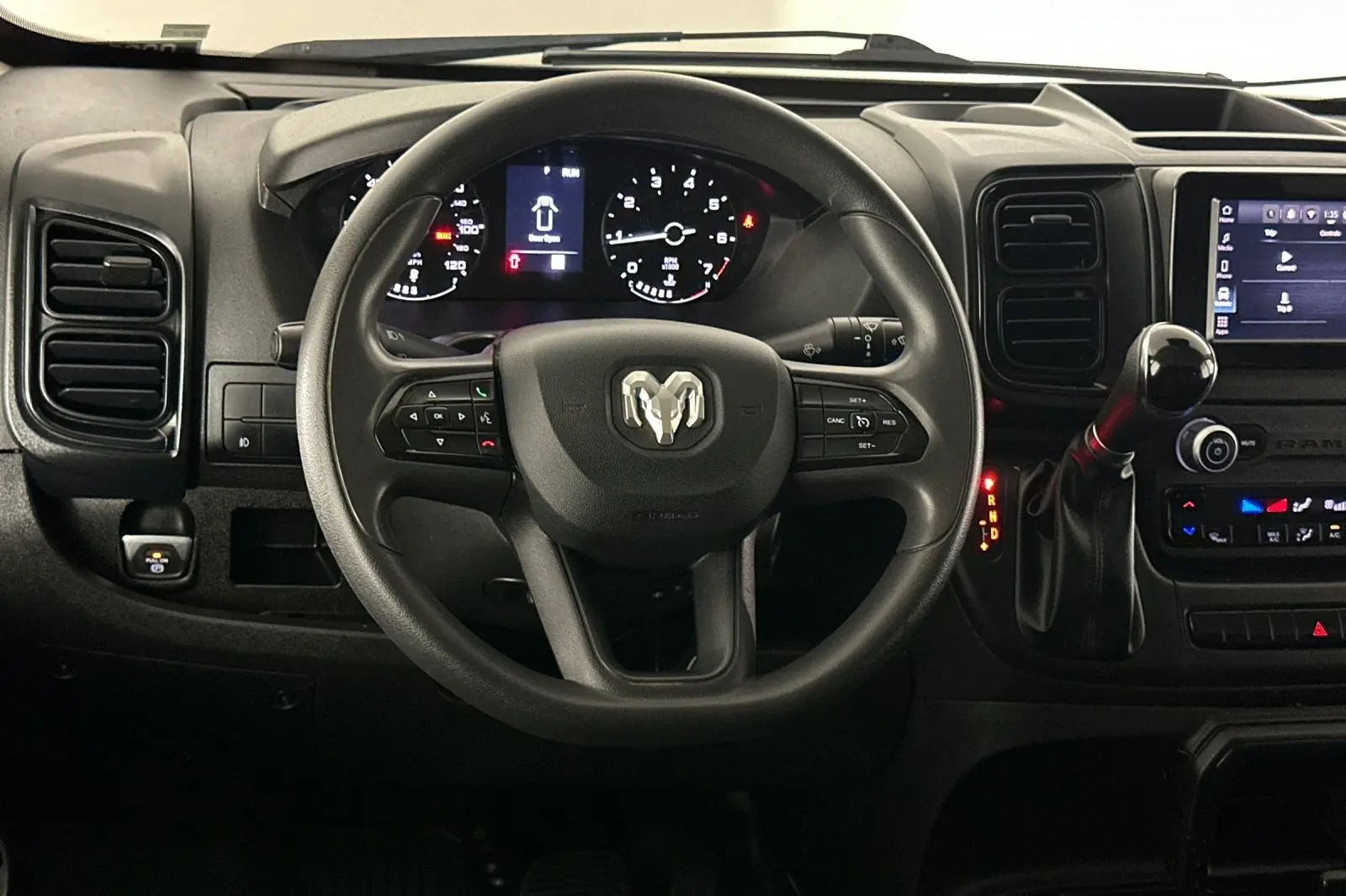 2023 Ram ProMaster 2500 Base photo 9