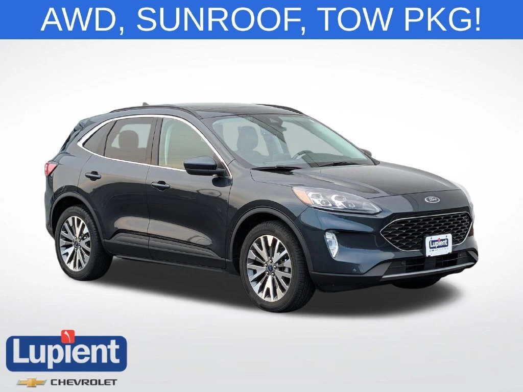 2022 Ford Escape Titanium