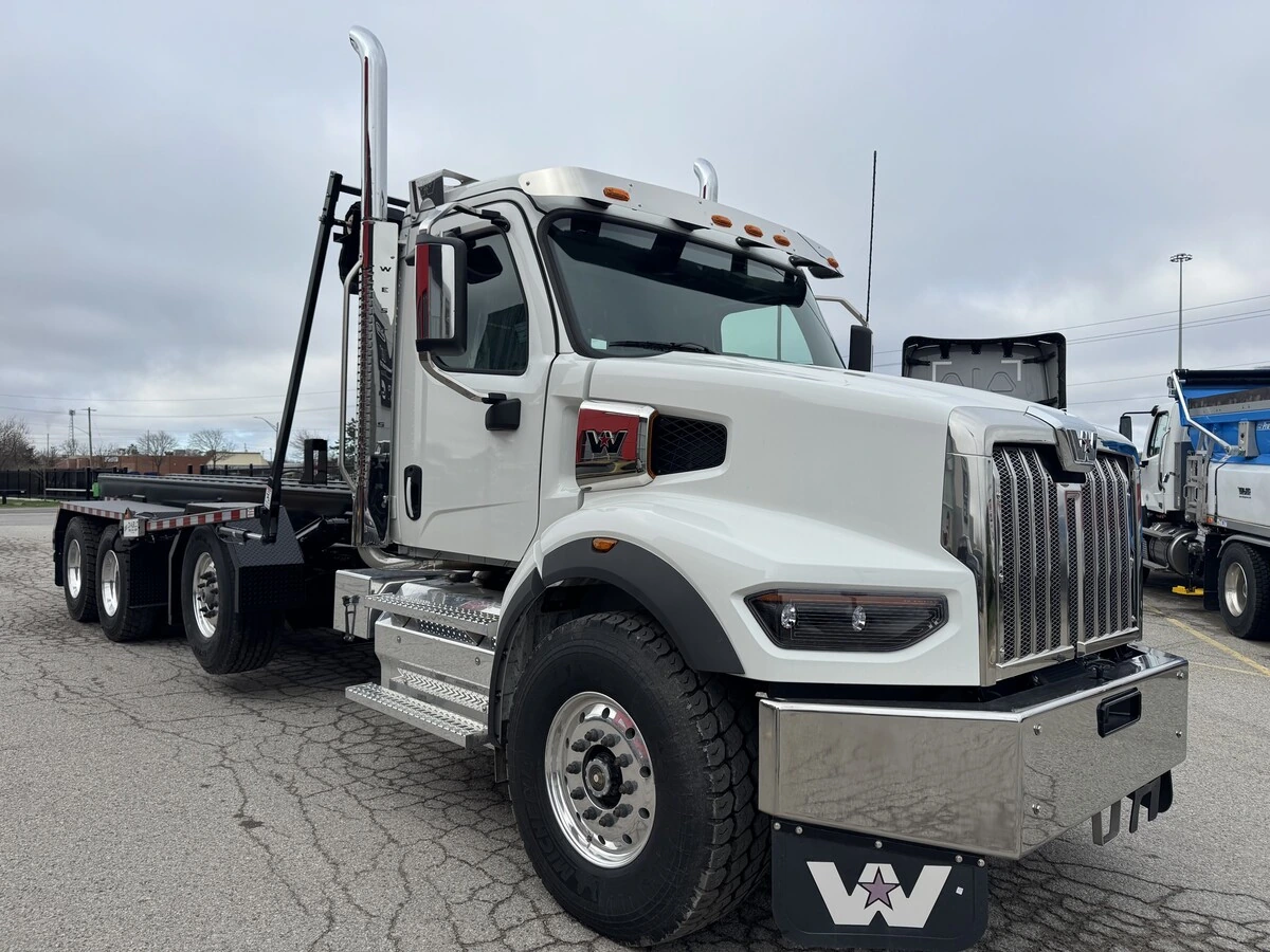 2026 Western Star 49X in St. Catharines, ON — photo 4