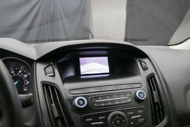 2018 Ford Focus SE photo 26
