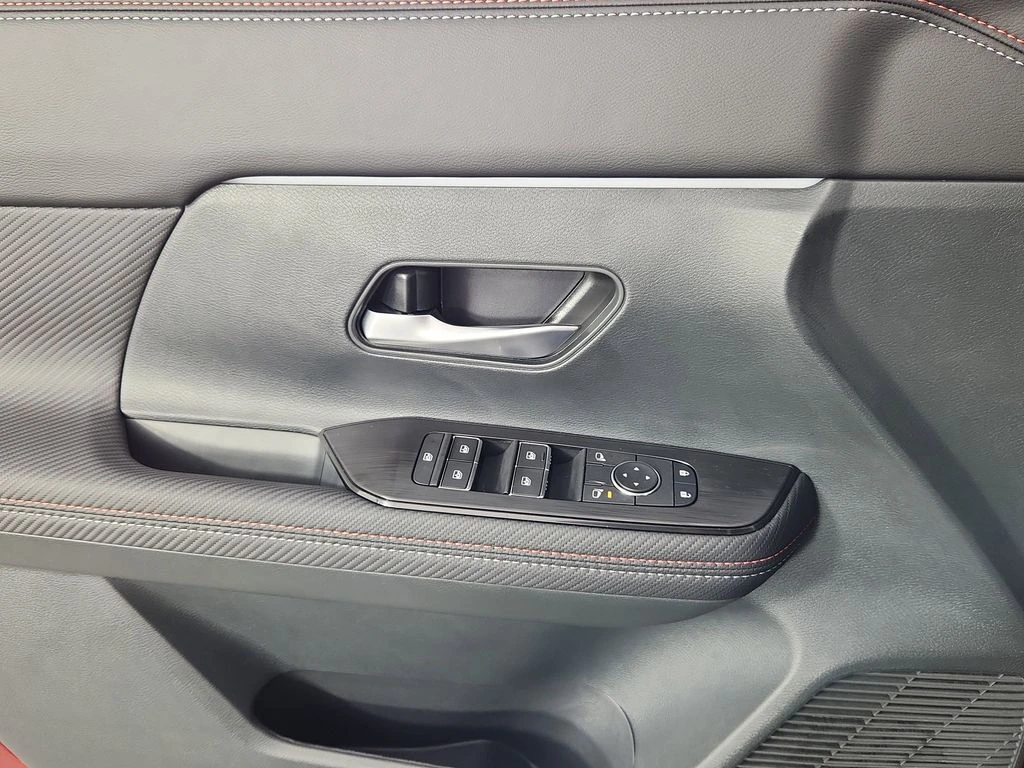 2026 Nissan KICKS SR AWD - Photo 8