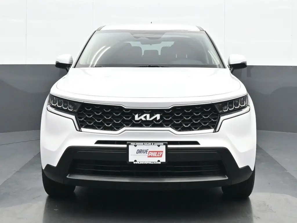 2022 Kia Sorento LX