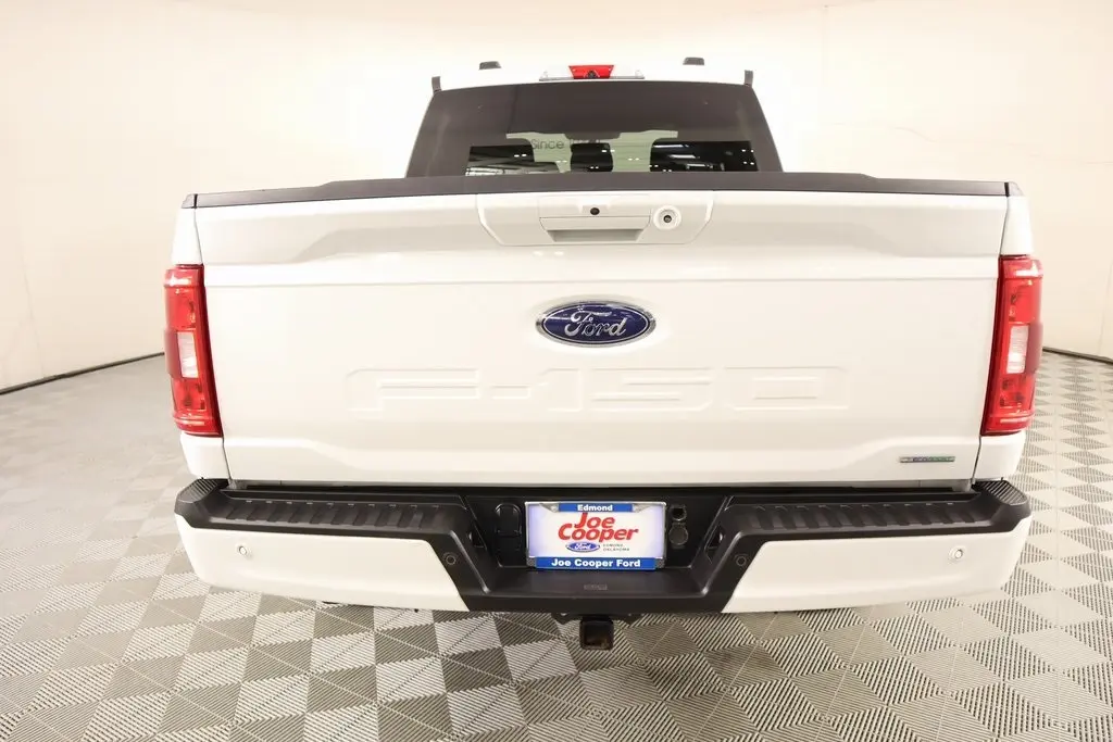 2023 Ford F-150 XLT photo 23