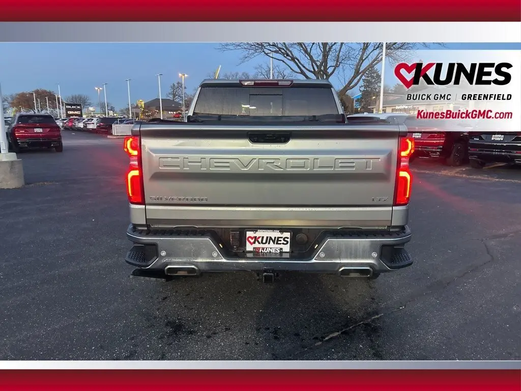 2024 Chevrolet Silverado 1500 LTZ photo 4