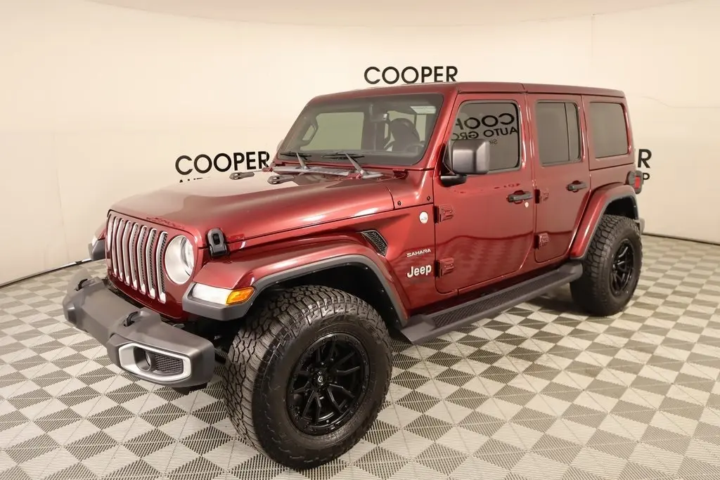 2022 Jeep Wrangler Unlimited Sahara photo 11