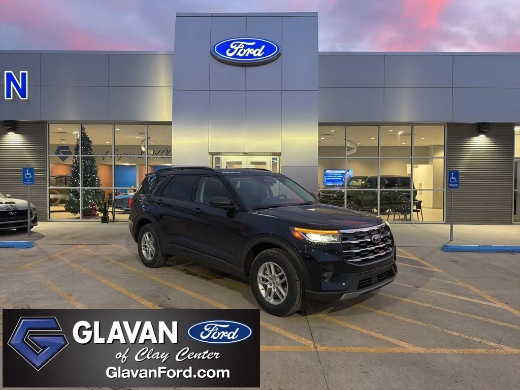 2026 Ford Explorer Active's photo