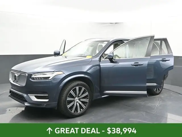 2023 Volvo XC90 Plus photo 39