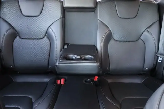 2019 Jeep Cherokee Limited photo 39