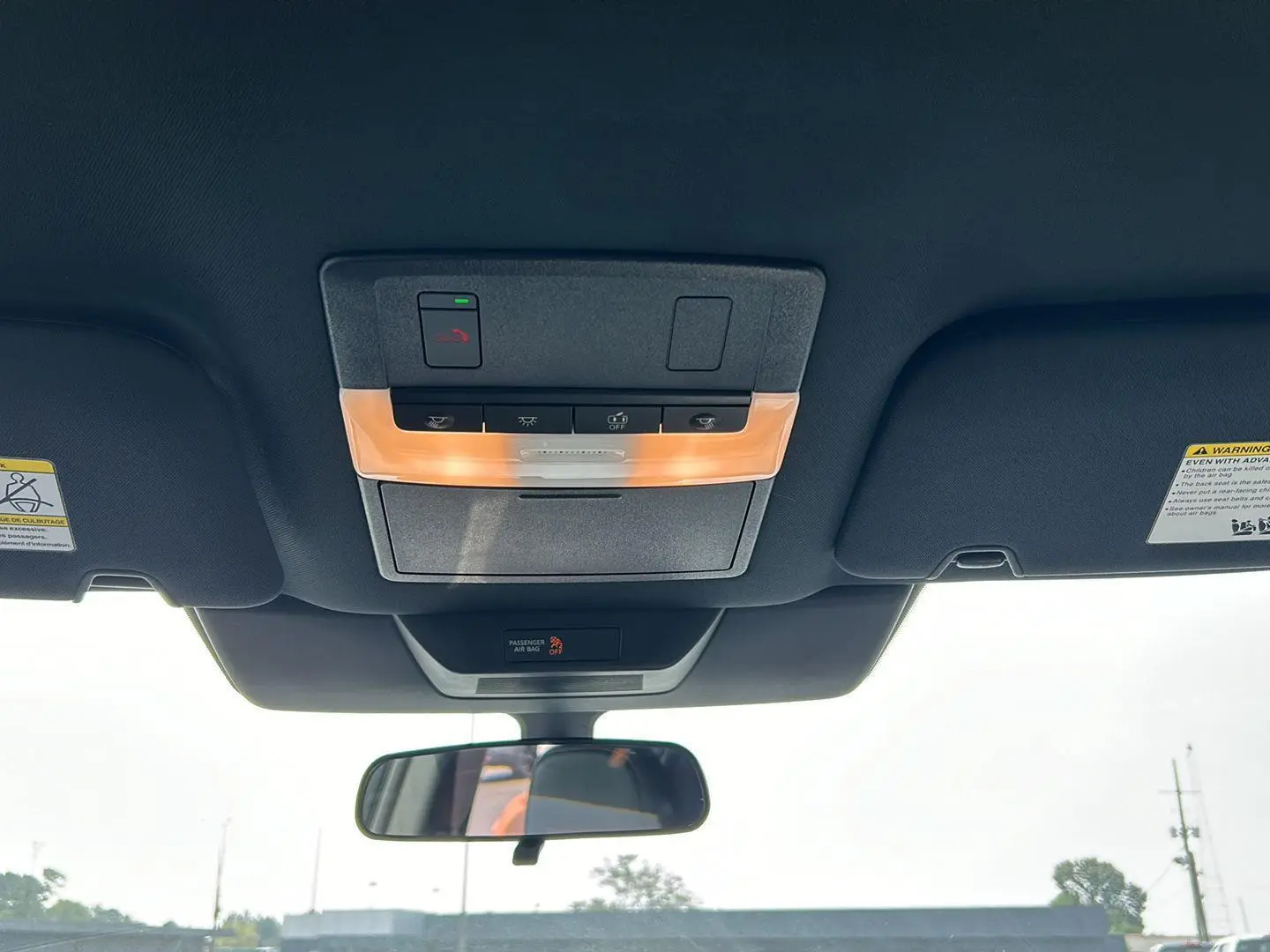 2025 Nissan Pathfinder SV photo 24