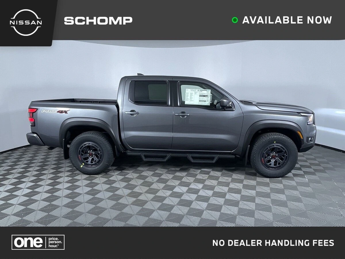 2026 Nissan Frontier PRO-4X's photo