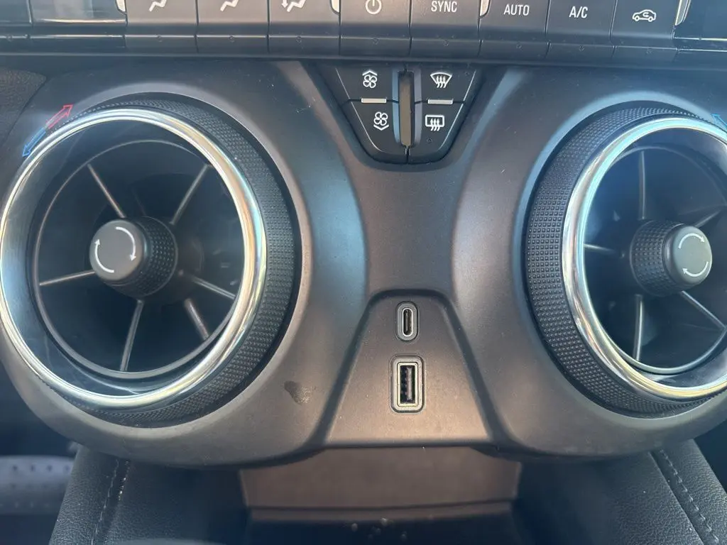 2020 Chevrolet Blazer 2LT photo 29
