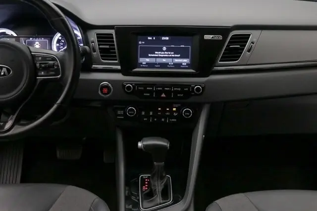 2019 Kia Niro EX Touring S photo 22
