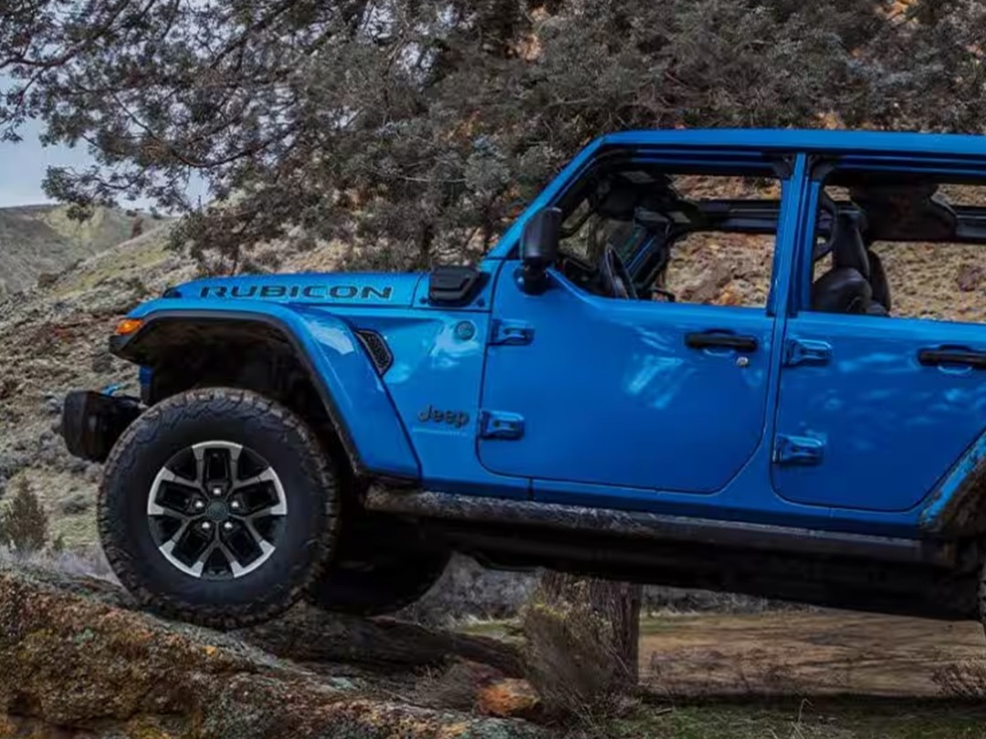 2025 Jeep Wrangler exterior