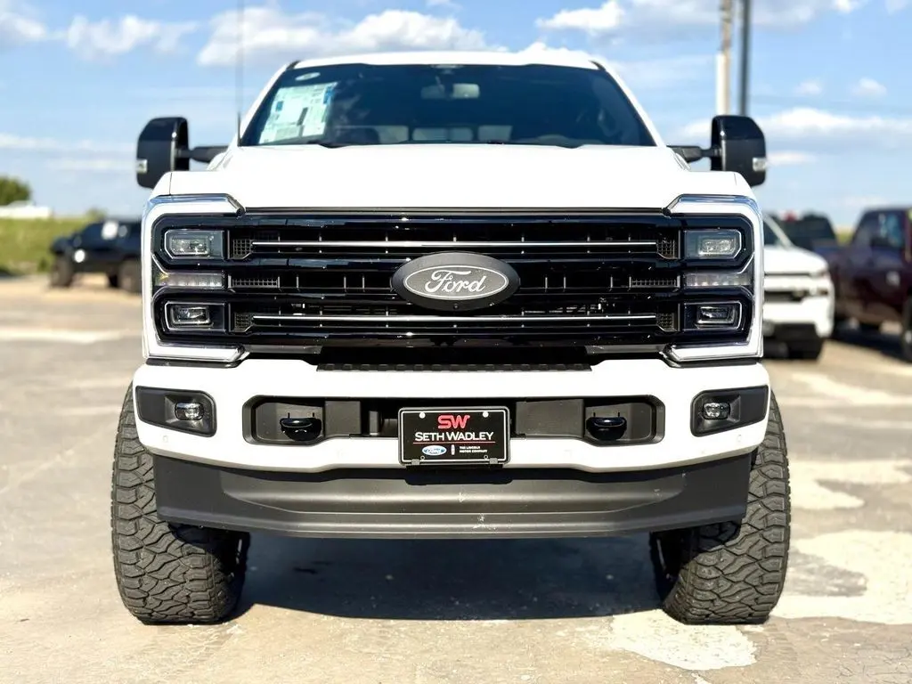 2026 Ford F-250 photo 2