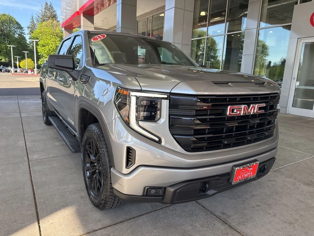 2023 GMC Sierra 4WD Crew Cab Short Box Elevation's photo