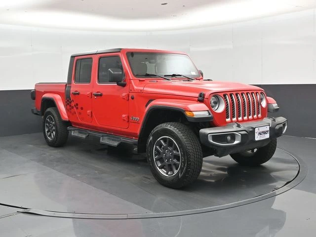 2022 Jeep Gladiator Overland's photo