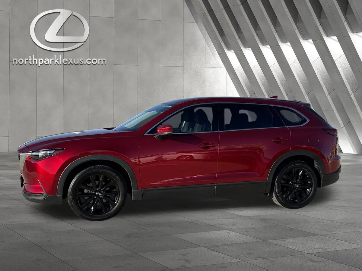2023 Mazda CX-9 Touring Plus's photo