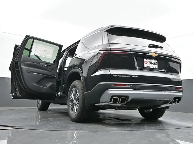 2026 Chevrolet Traverse 2LT photo 60