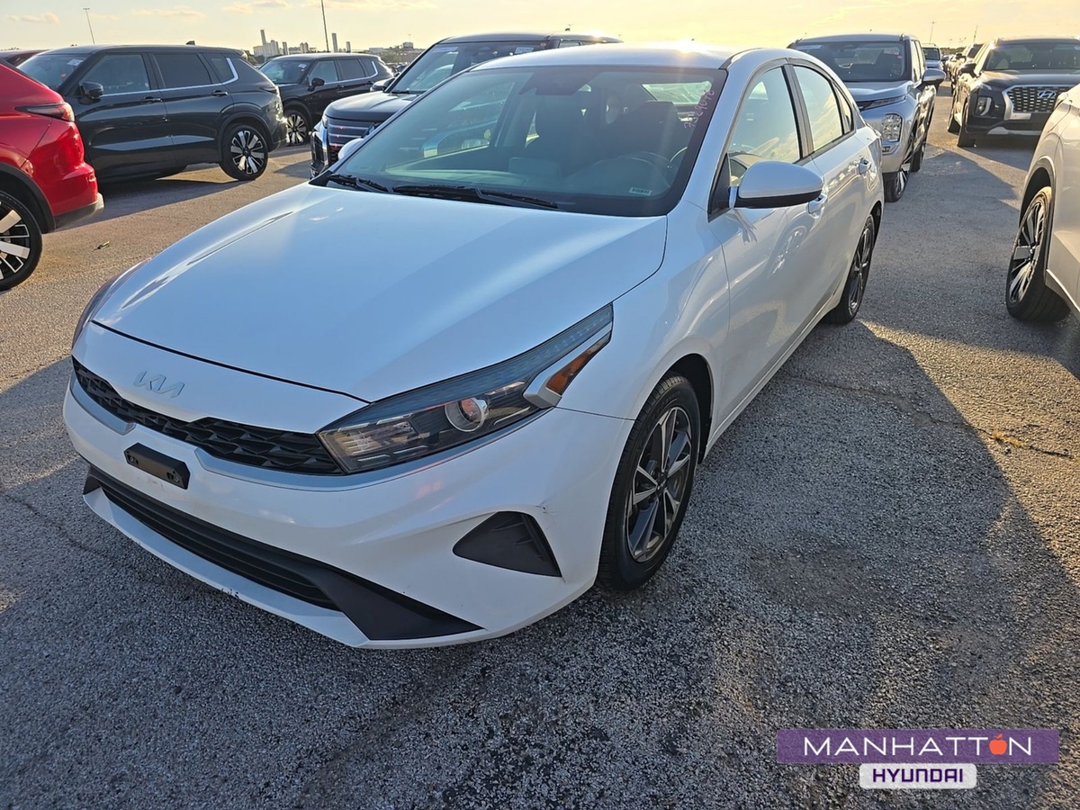 2023 Kia Forte LXS