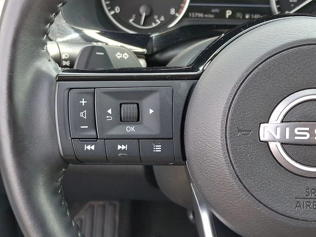 2023 Nissan Pathfinder SL - Photo 23