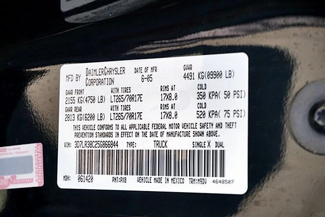 2005 Dodge Ram 3500 Pickup SLT - Photo 12