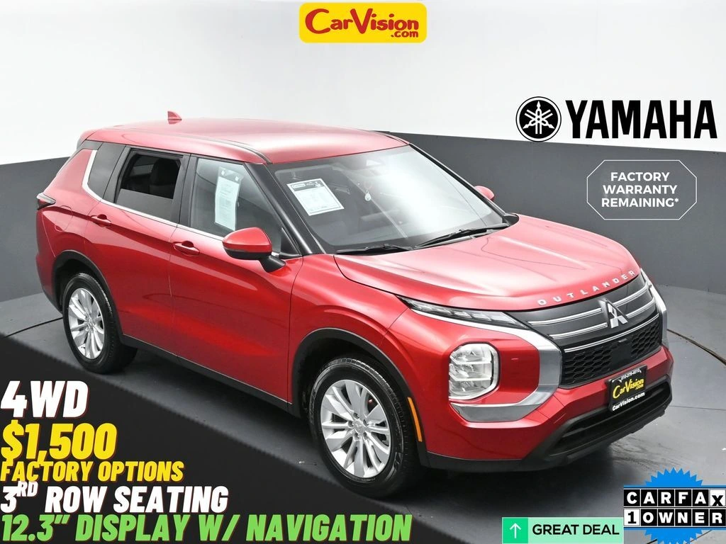2025 Mitsubishi Outlander ES S-AWC's photo