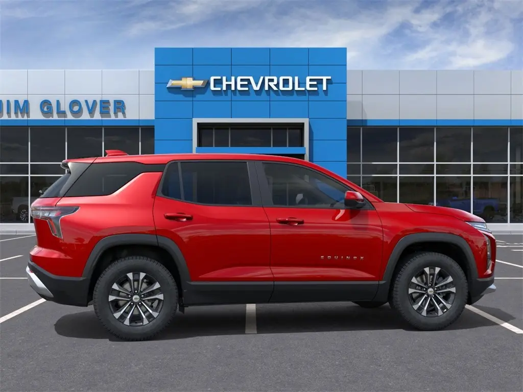 2026 Chevrolet Equinox LT photo 4