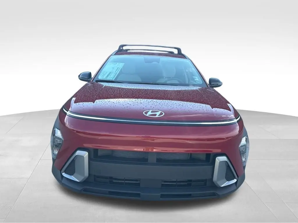 2026 Hyundai Kona SEL photo 2