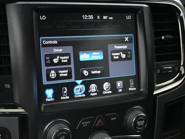 2015 Ram 1500 Sport photo 22
