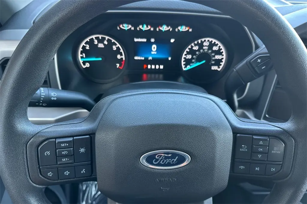 2023 Ford F-150 XLT photo 19