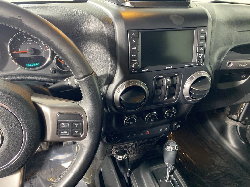2018 Jeep Wrangler JK Unlimited Altitude - Photo 16