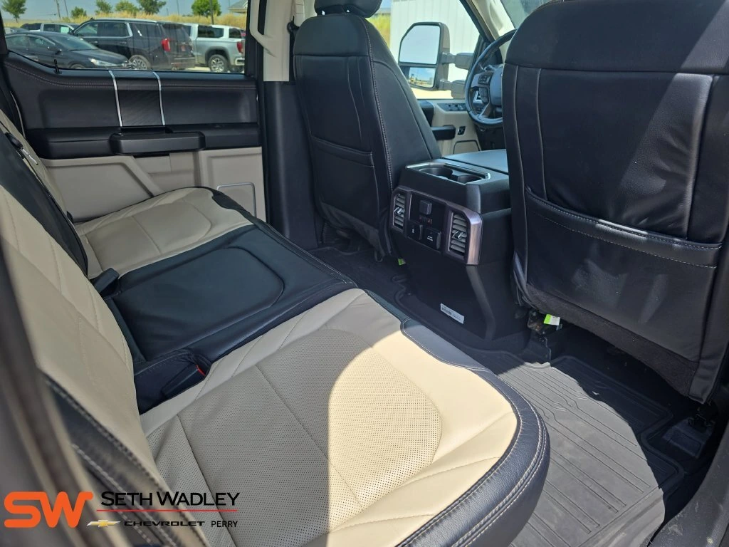 2020 Ford F-350 Super Duty Limited - Photo 11