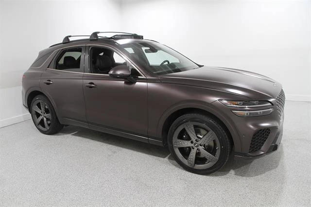 2023 GENESIS GV70