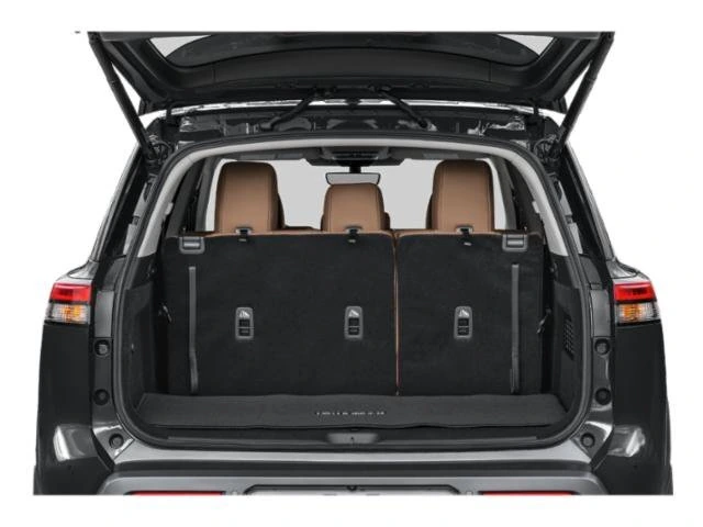 2026 Nissan Pathfinder Platinum - Photo 13