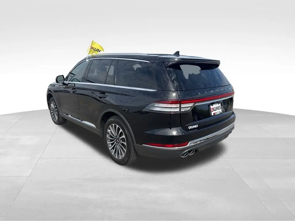 2023 Lincoln Aviator Reserve photo 7
