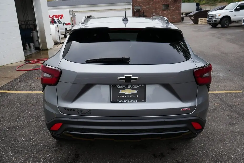 2024 Chevrolet Trax photo 5