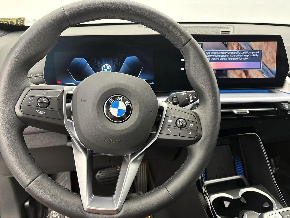2025 BMW X1 28i - Photo 22