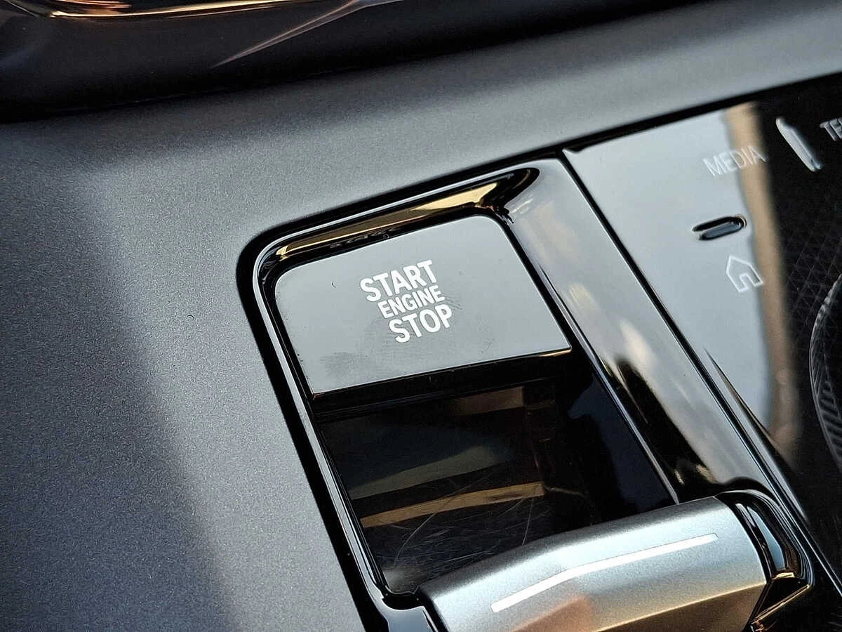 2026 BMW X3 30 - Photo 20